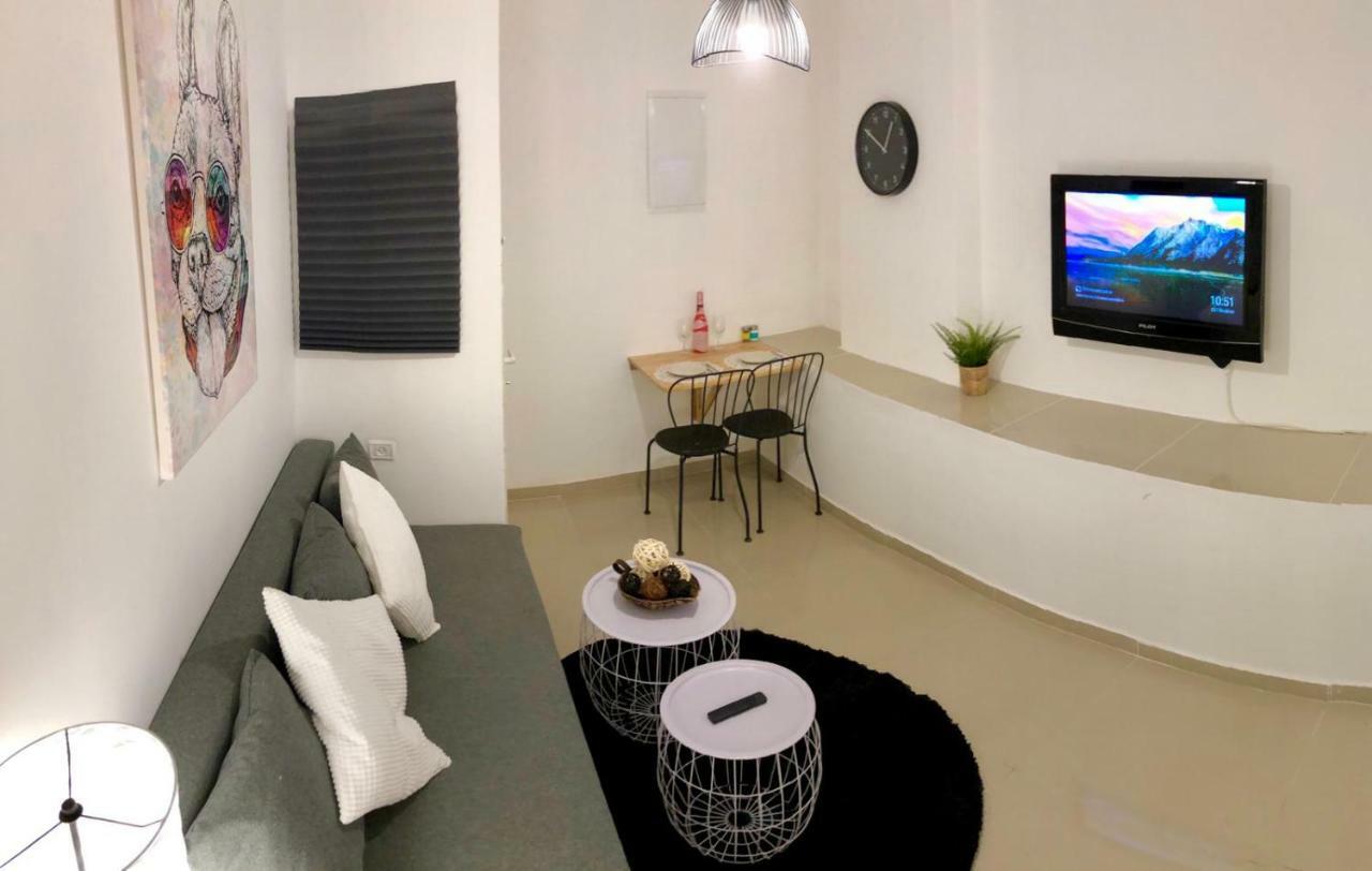 예루살렘 Gorgeous Boutique Apt!! //Prime Market Location!! 아파트 외부 사진