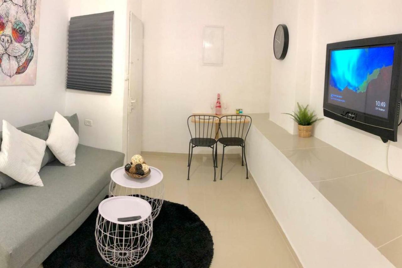 예루살렘 Gorgeous Boutique Apt!! //Prime Market Location!! 아파트 외부 사진