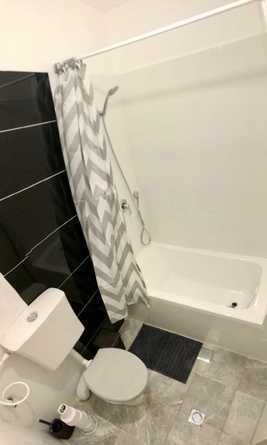 예루살렘 Gorgeous Boutique Apt!! //Prime Market Location!! 아파트 외부 사진